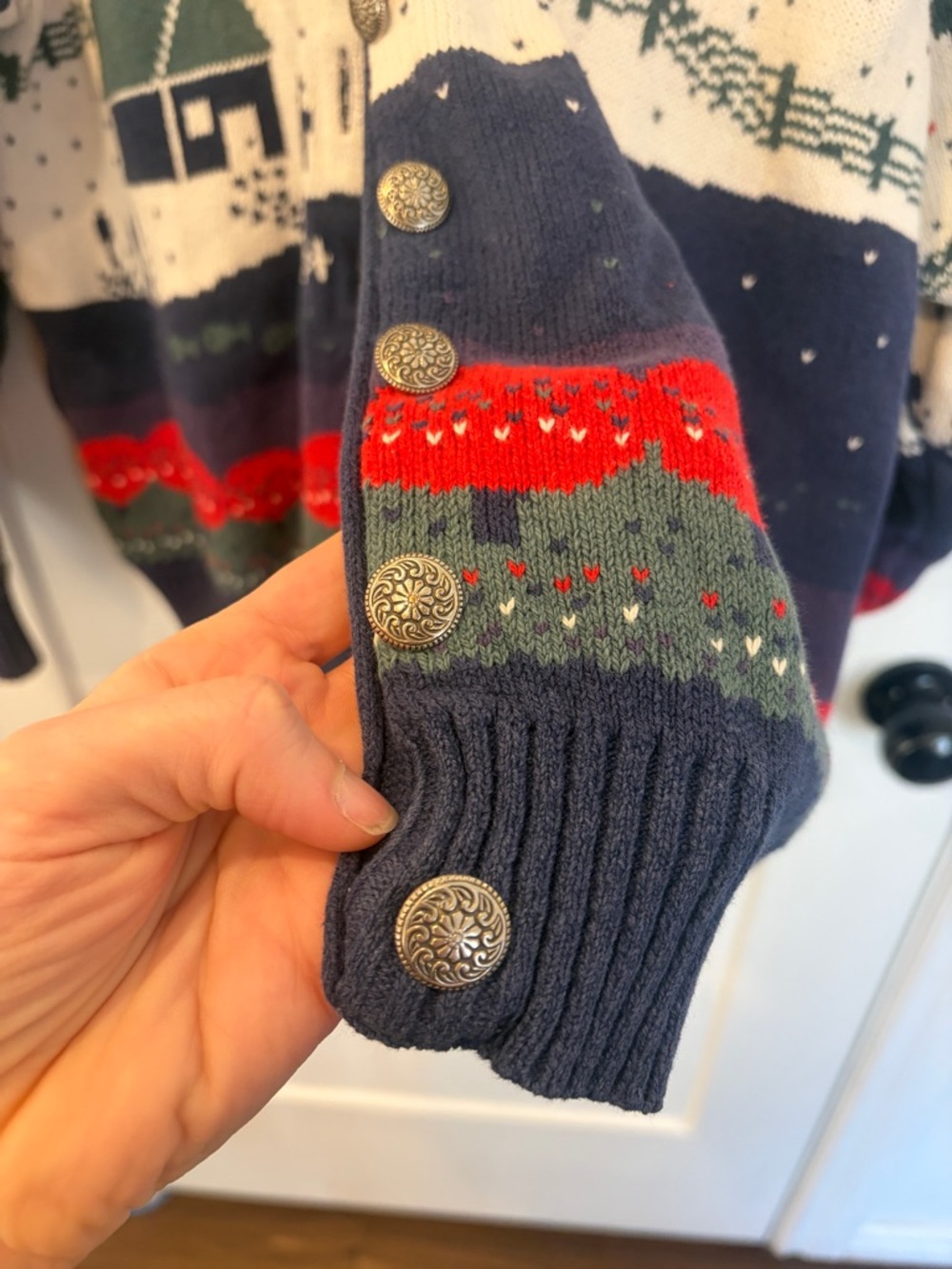 1990s Northern Reflections Navy, Cream & Red Fair Isle Village Cardigan - Picture 4 of 13
